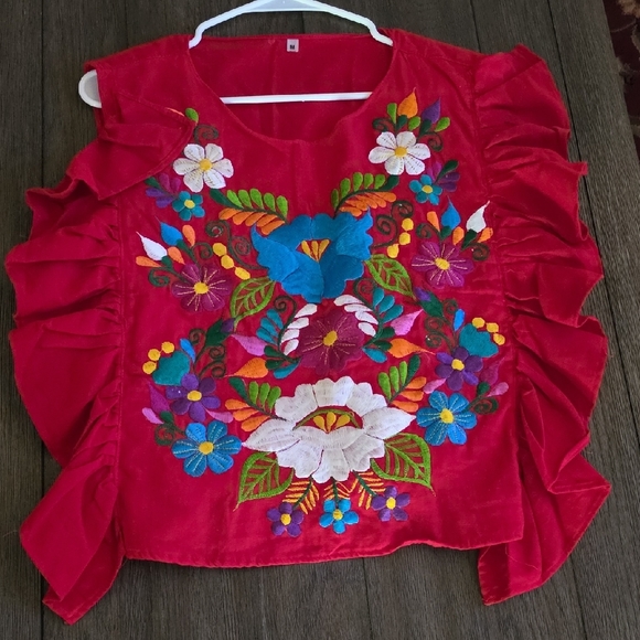 Red Embroidered Floral Ruffle Women's Top - Picture 5 of 16